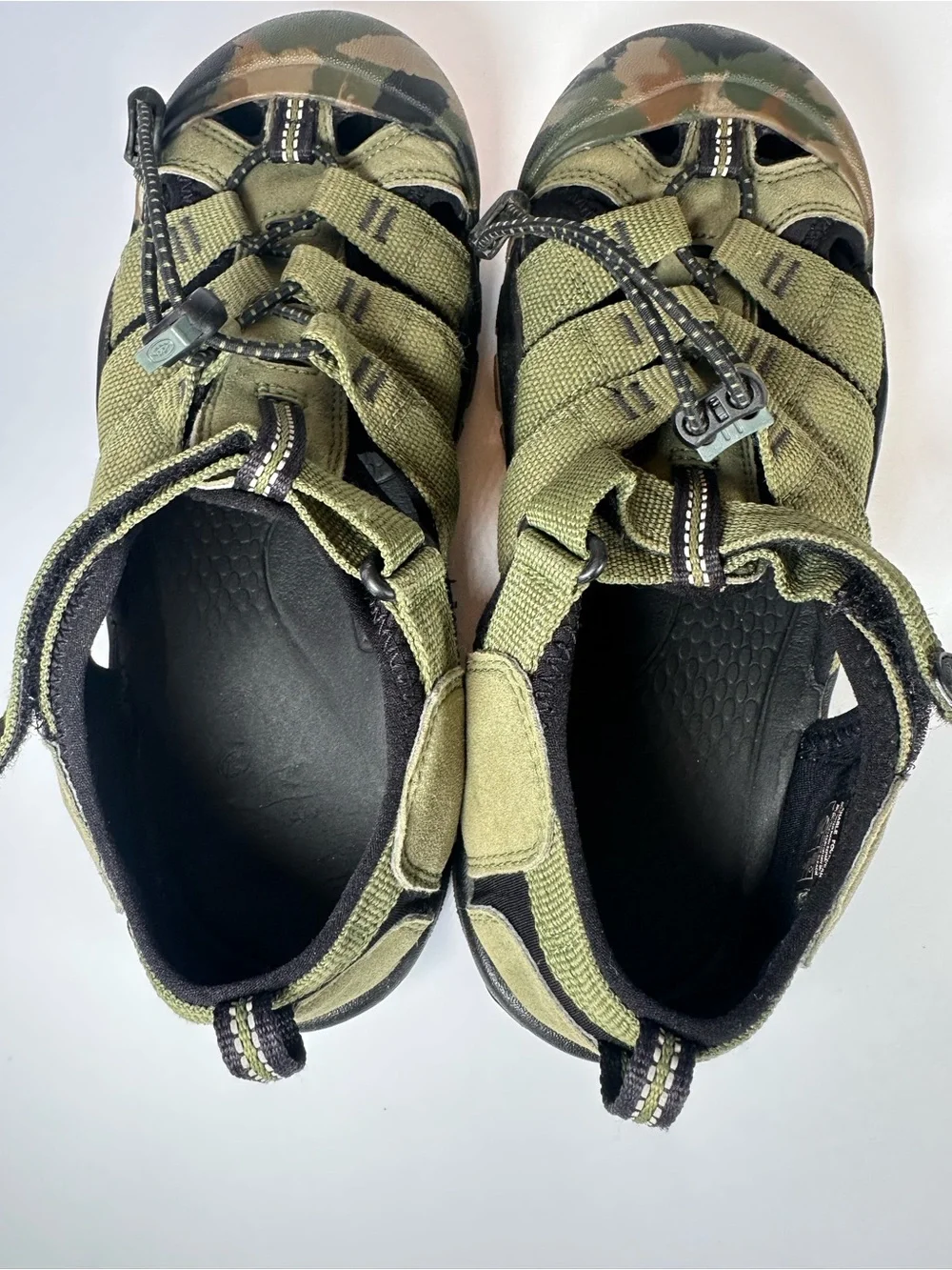 KEEN Newport H2 Camo Water Sandals Kids Size 5 Olive Green Hiking Shoes 1014259